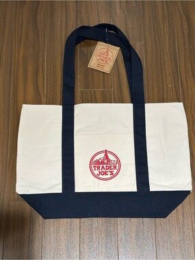 NWT Trader Joe’s tote the OG original tote brand new